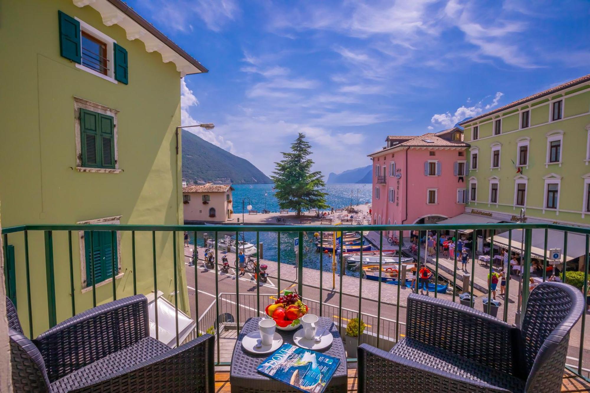 Dogana Best Lake View - Happy Rentals Torbole Sul Garda Ngoại thất bức ảnh